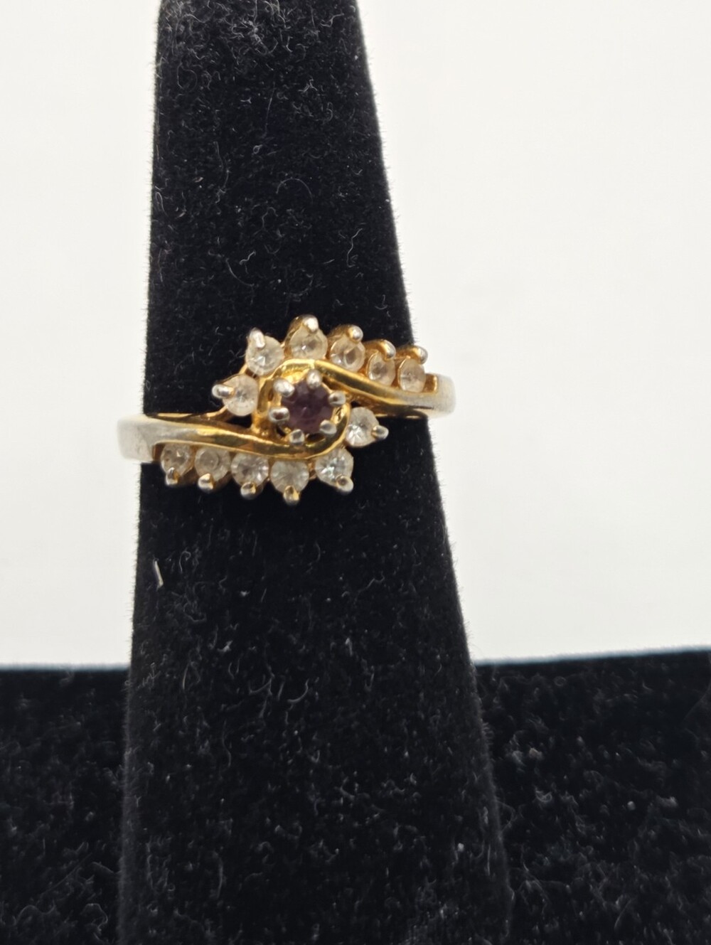 Vintage Ring 18K GEP Purple Stone Amethyst? Sz 6